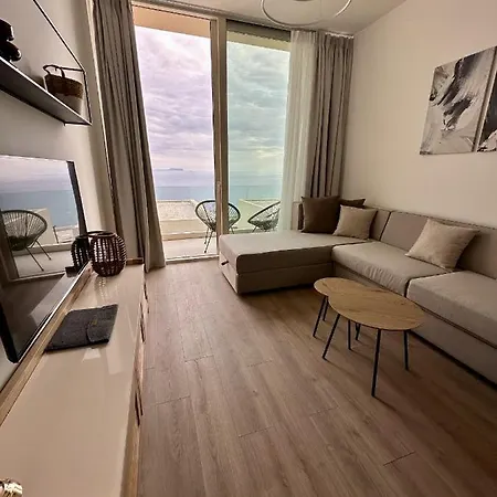 Appartamento Sapphire Coast Palasë